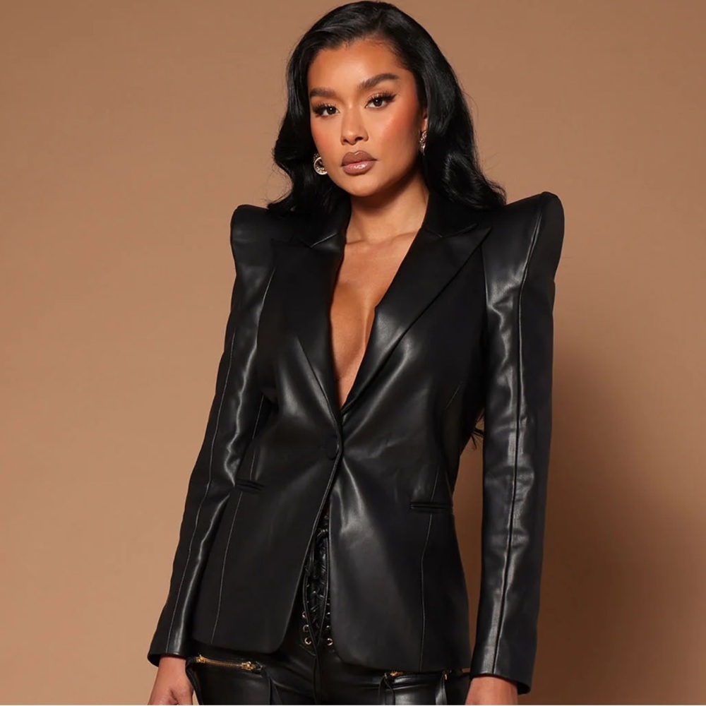 New with Tags, Medium Fashion Nova Vegan Leather Blazer - Black